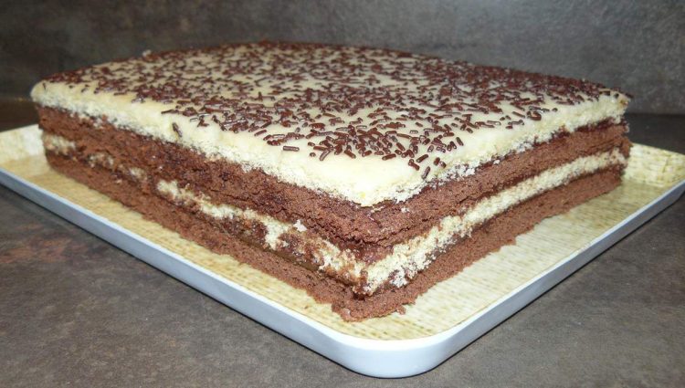 Prăjtură cu ness și cola, de post – Este delicioasă și-ți va oferi învigorare pentru întreaga zi